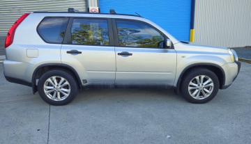 2010 Nissan X-trail auto 4x4 finance made easy 4.jpg